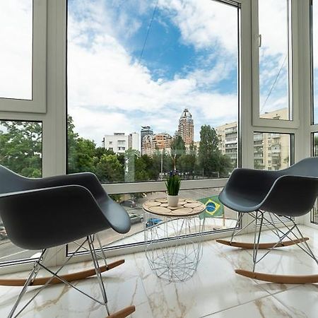 Pechersky Kvartal Apartments Kyiv Exterior photo