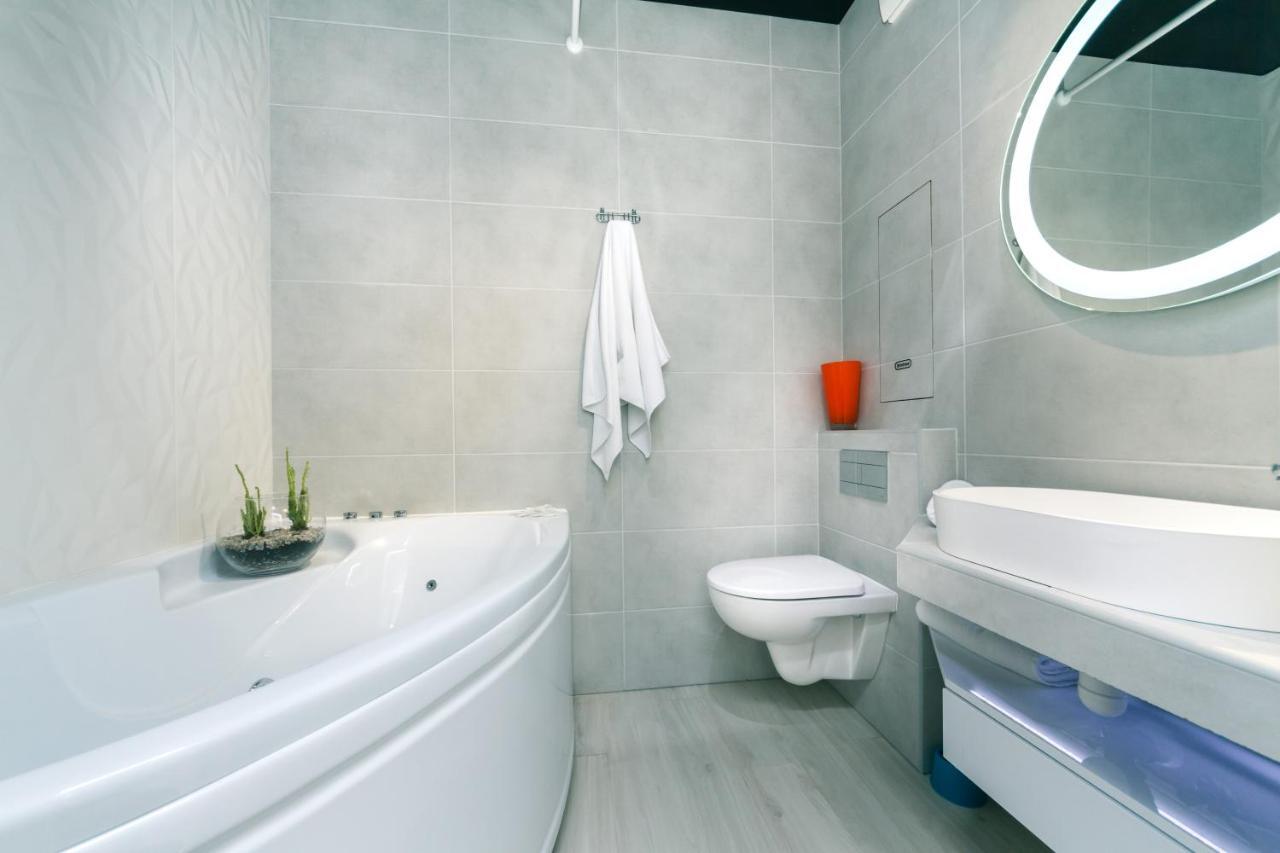Pechersky Kvartal Apartments Kyiv Exterior photo