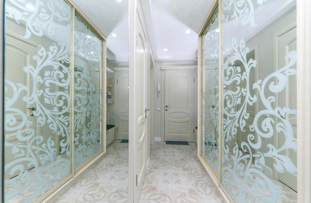 Pechersky Kvartal Apartments Kyiv Exterior photo