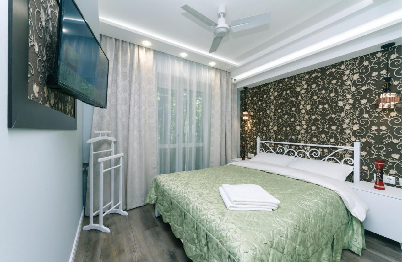 Pechersky Kvartal Apartments Kyiv Exterior photo